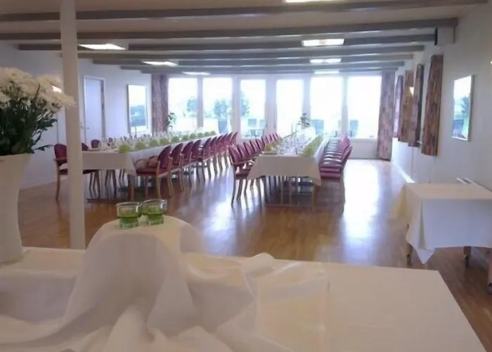 Hotel Hojgaarden 2*